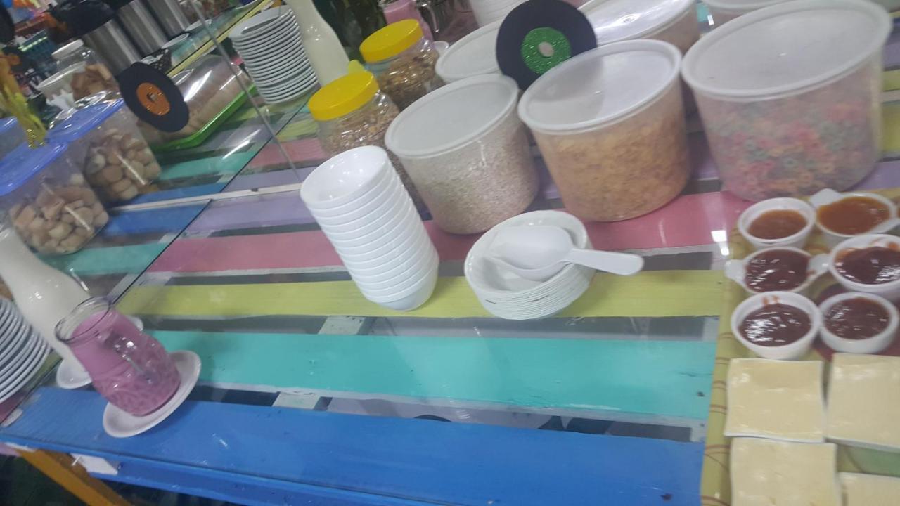 פוארטו איגואסו Hotel Y Residencial Amigos מראה חיצוני תמונה